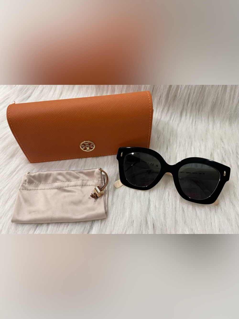Tory Burch Sunglasses Acetate Black Ivory TY201U Grey Lenses GUC